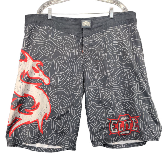 MMA Elite Athletic Shorts Mens Size XL Gray Geometric Dragon Pattern - Picture 1 of 15